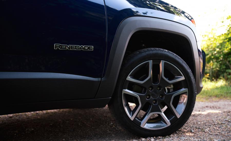 Колеса Jeep Renegade Limited (BU) 2018 года  (NA) (фото 16 из 30)